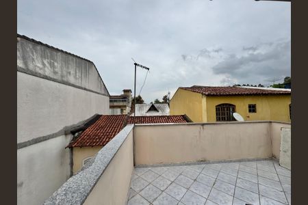 Casa de condomínio para alugar com 300m², 4 quartos e 3 vagas Casa de condomínio para alugar com 300m², 4 quartos e 3 vagasTerraço