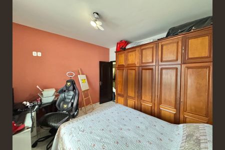 Casa de condomínio para alugar com 300m², 4 quartos e 3 vagas Casa de condomínio para alugar com 300m², 4 quartos e 3 vagasSuíte