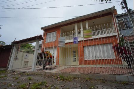 Casa à venda com 288m², 4 quartos e 3 vagasFachada