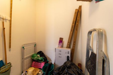 Apartamento à venda com 79m², 2 quartos e 1 vaga Apartamento à venda com 79m², 2 quartos e 1 vagaQuarto de Serviço