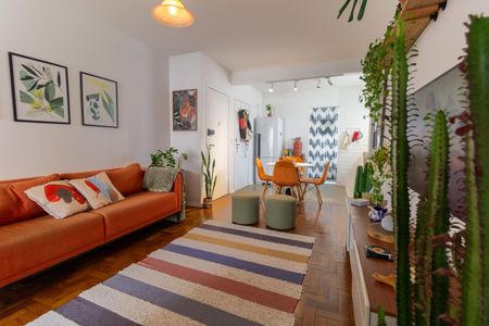 Apartamento à venda com 79m², 2 quartos e 1 vaga Apartamento à venda com 79m², 2 quartos e 1 vagaSala