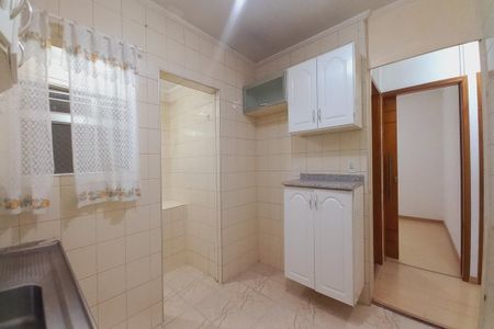 Apartamento à venda com 64m², 2 quartos e sem vaga Apartamento à venda com 64m², 2 quartos e sem vagaCozinha