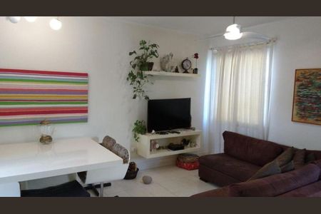 Casa à venda com 142m², 3 quartos e 2 vagas