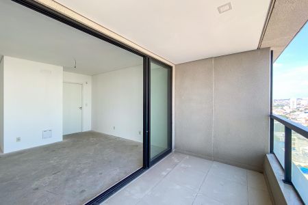 Apartamento à venda com 60m², 2 quartos e 1 vaga Apartamento à venda com 60m², 2 quartos e 1 vagaVaranda