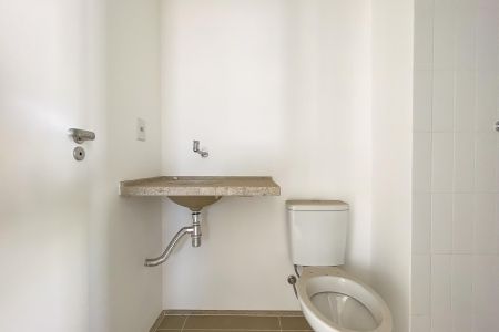 Apartamento à venda com 60m², 2 quartos e 1 vaga Apartamento à venda com 60m², 2 quartos e 1 vagaBanheiro Social