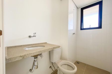 Apartamento à venda com 60m², 2 quartos e 1 vaga Apartamento à venda com 60m², 2 quartos e 1 vagaBanheiro Suíte