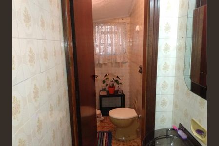 Casa à venda com 199m², 3 quartos e 2 vagas