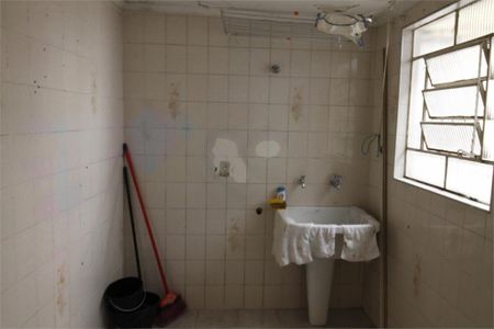 Casa à venda com 115m², 2 quartos e 2 vagas