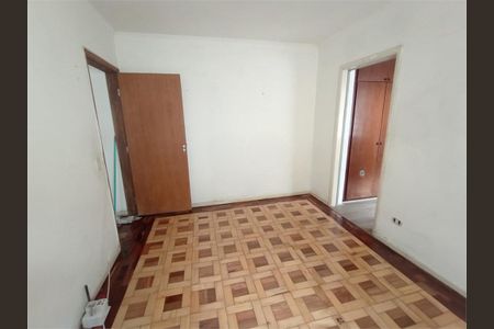 Casa à venda com 115m², 2 quartos e 2 vagas