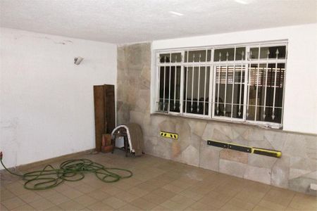 Casa à venda com 115m², 2 quartos e 2 vagas