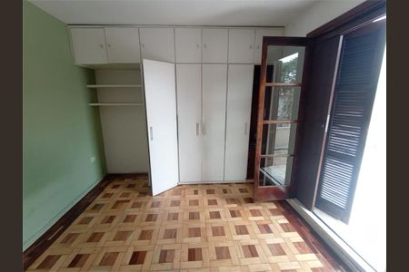 Casa à venda com 115m², 2 quartos e 2 vagas
