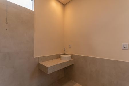 Casa à venda com 108m², 3 quartos e 3 vagasBanheiro Suíte