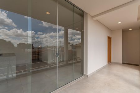 Casa à venda com 108m², 3 quartos e 3 vagasVaranda da Sala