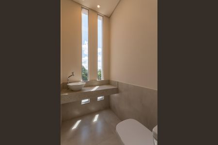 Casa à venda com 108m², 3 quartos e 3 vagasLavabo