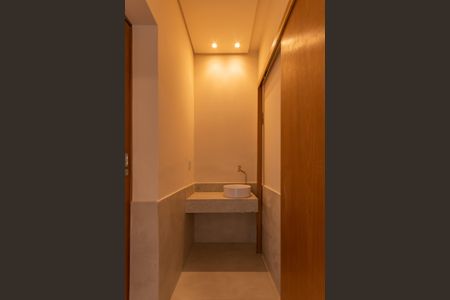 Casa à venda com 108m², 3 quartos e 3 vagasBanheiro Semi Suítes