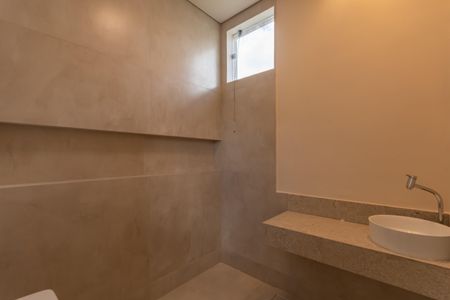 Casa à venda com 108m², 3 quartos e 3 vagasBanheiro Suíte