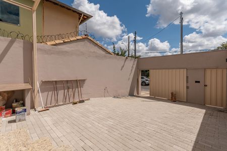 Casa à venda com 108m², 3 quartos e 3 vagasGaragem