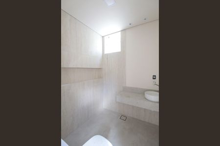 Casa à venda com 130m², 3 quartos e 3 vagasBanheiro da Suite