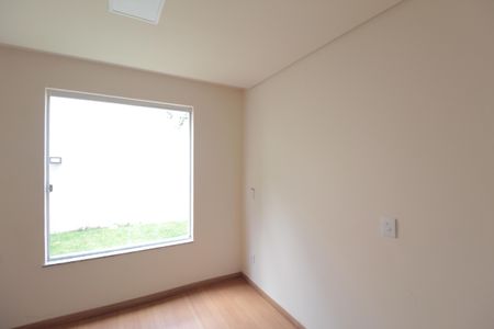 Casa à venda com 130m², 3 quartos e 3 vagasSemi-Suíte 1