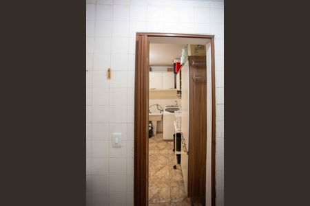 Casa à venda com 226m², 4 quartos e 2 vagasBanheiro de serviço