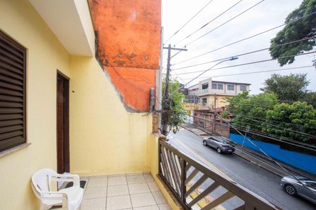 Casa à venda com 226m², 4 quartos e 2 vagasVaranda