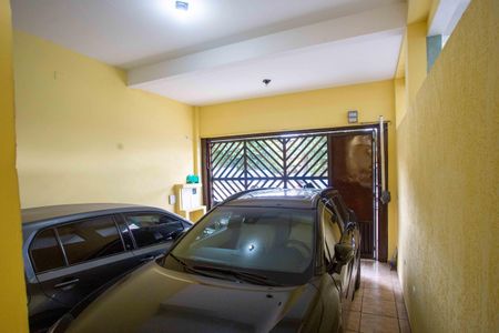 Casa à venda com 226m², 4 quartos e 2 vagasGaragem