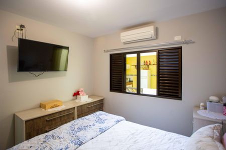 Casa à venda com 226m², 4 quartos e 2 vagasQuarto 1