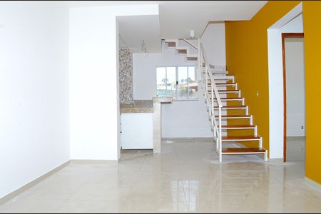 Sala de apartamento para alugar com 3 quartos, 120m² em Ribeiro de Abreu, Belo Horizonte