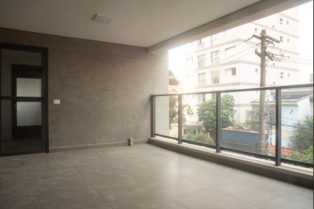 Apartamento para alugar com 141m², 3 quartos e 2 vagasVaranda 