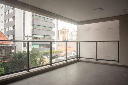 Apartamento para alugar com 141m², 3 quartos e 2 vagasVaranda 