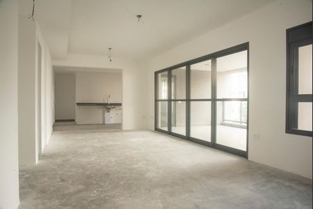 Apartamento para alugar com 141m², 3 quartos e 2 vagasSala