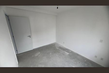 Apartamento à venda com 195m², 4 quartos e 3 vagas Apartamento à venda com 195m², 4 quartos e 3 vagasQuarto 2