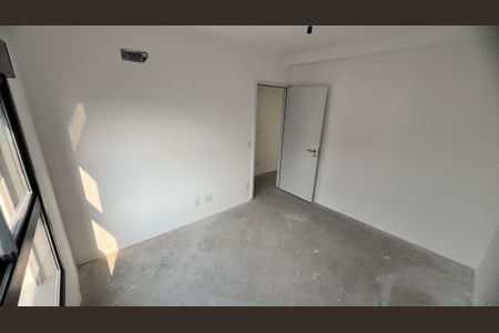 Apartamento à venda com 195m², 4 quartos e 3 vagas Apartamento à venda com 195m², 4 quartos e 3 vagasQuarto 2