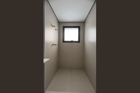 Apartamento à venda com 195m², 4 quartos e 3 vagas Apartamento à venda com 195m², 4 quartos e 3 vagasBanheiro da Suíte 2