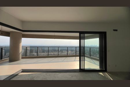 Apartamento à venda com 195m², 4 quartos e 3 vagas Apartamento à venda com 195m², 4 quartos e 3 vagasVaranda gourmet
