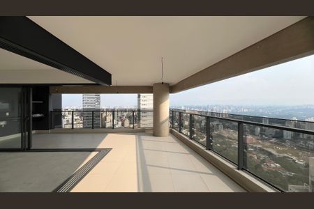 Apartamento à venda com 195m², 4 quartos e 3 vagas Apartamento à venda com 195m², 4 quartos e 3 vagasVaranda gourmet