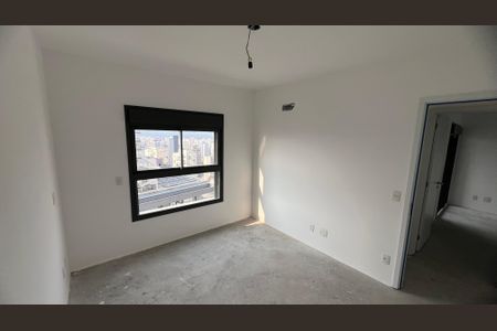 Apartamento à venda com 195m², 4 quartos e 3 vagas Apartamento à venda com 195m², 4 quartos e 3 vagasQuarto 2