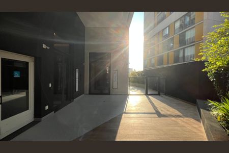 Studio à venda com 25m², 1 quarto e sem vaga Studio à venda com 25m², 1 quarto e sem vagaEntrada