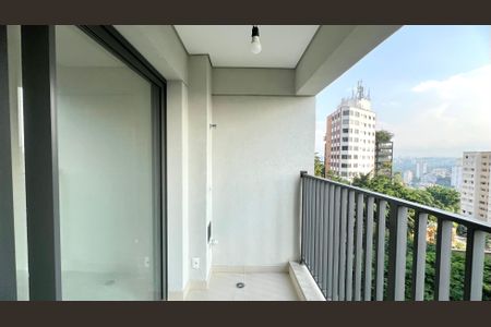 Studio à venda com 25m², 1 quarto e sem vaga Studio à venda com 25m², 1 quarto e sem vagaSacada Studio