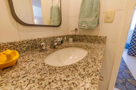 Apartamento à venda com 99m², 1 quarto e 2 vagasBanheiro Social