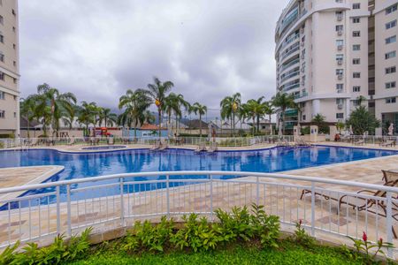 Apartamento à venda com 99m², 1 quarto e 2 vagasÁrea Comum Piscina