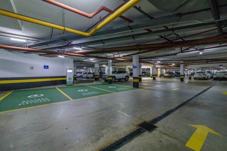 Apartamento à venda com 99m², 1 quarto e 2 vagasÁrea Comum Garagem