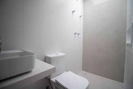 Casa à venda com 486m², 3 quartos e 4 vagasBanheiro 2