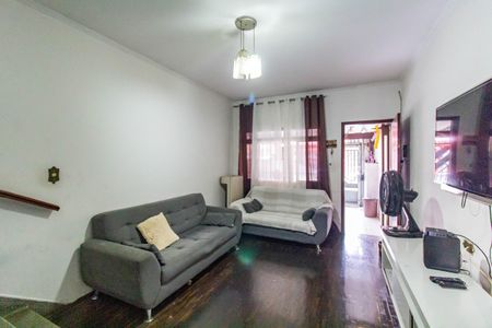 Casa à venda com 150m², 3 quartos e 1 vaga Casa à venda com 150m², 3 quartos e 1 vagaSala