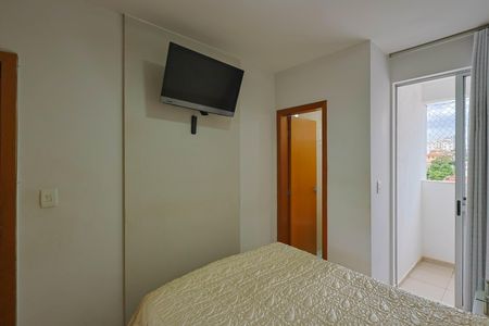 Apartamento à venda com 120m², 3 quartos e 2 vagas Apartamento à venda com 120m², 3 quartos e 2 vagasQuarto 2 - Suíte