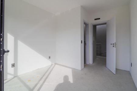 Casa de condomínio à venda com 177m², 3 quartos e 2 vagas Casa de condomínio à venda com 177m², 3 quartos e 2 vagasQuarto 2