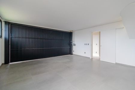 Casa de condomínio à venda com 177m², 3 quartos e 2 vagas Casa de condomínio à venda com 177m², 3 quartos e 2 vagasGaragem