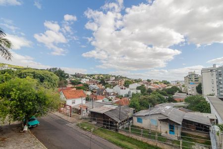 Casa de condomínio à venda com 177m², 3 quartos e 2 vagas Casa de condomínio à venda com 177m², 3 quartos e 2 vagasVista