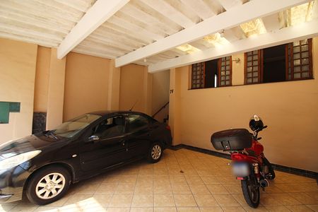 Casa para alugar com 212m², 2 quartos e 2 vagasGaragem