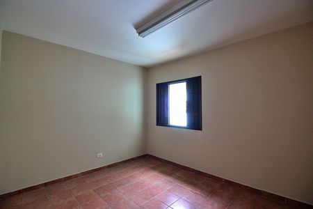 Casa para alugar com 212m², 2 quartos e 2 vagasQuarto 2
